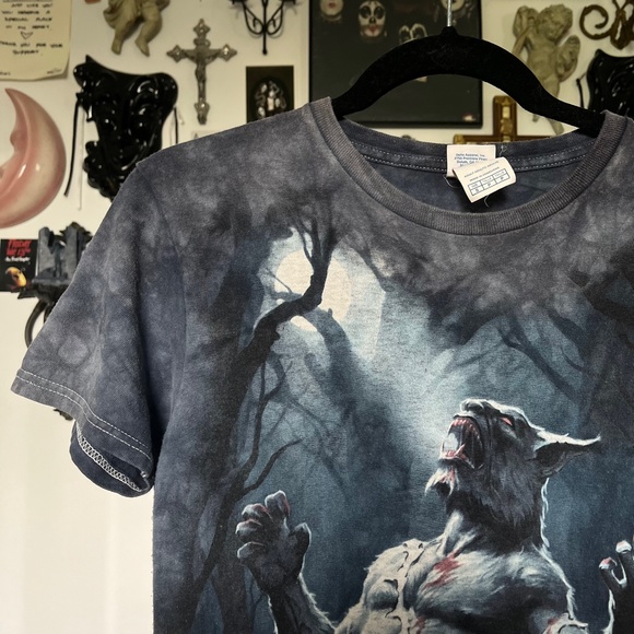 Werewolf Full Moon Scary Graphic Horror Tee - Picture 4 of 7